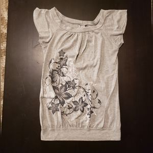 Maternity tshirt